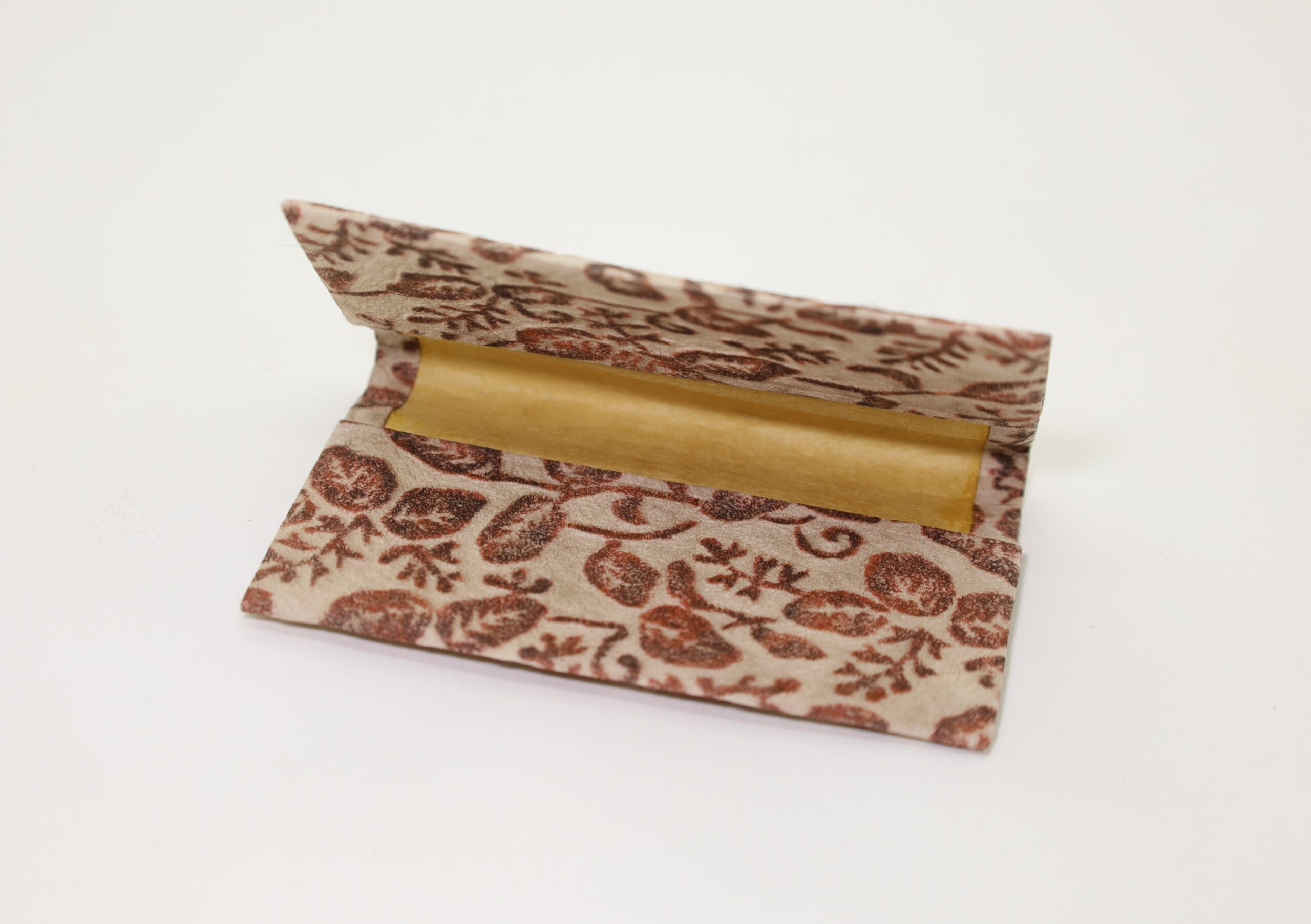 白石和紙 名刺入れ 唐草/Shiroishi paper/card case/arabesque - 画像 (2)