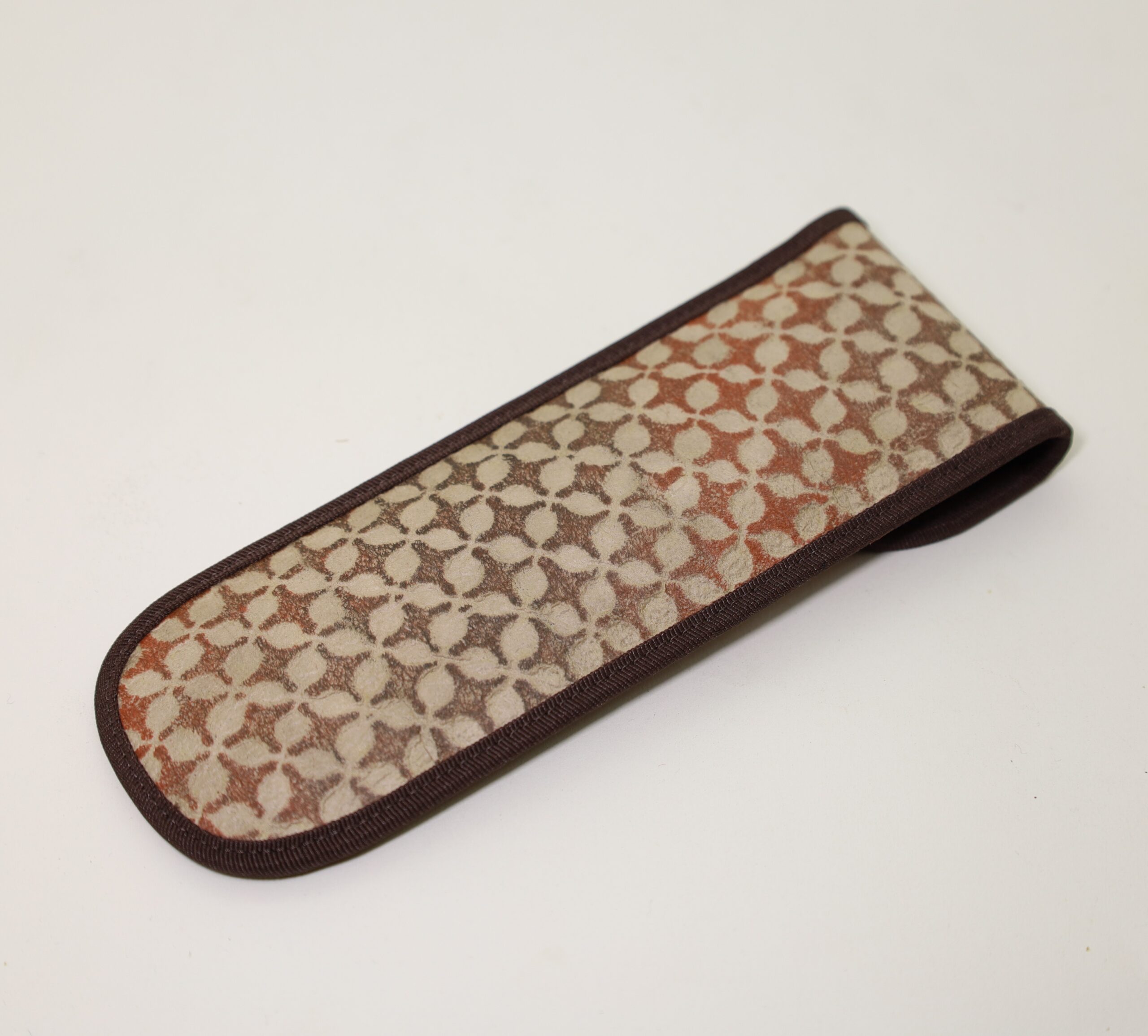 白石和紙 ペンケース 小花(1~2本用)Shiroishi paper/pen case/little fiower - 画像 (2)