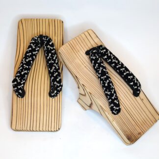 日田げた　一本歯　26cmトンボ/Hita Wooden single edge sandals/cedar/dragonfly