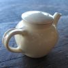 出西焼　ティーポット　アイボリー（Syussai-yaki Teapot/ivory)Shimane pref. - 画像 (2)